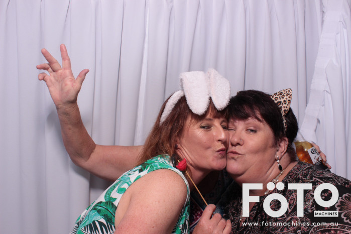 Diandra and Nick’s Wedding | View more photos from the event at gallery.fotomachines.com.au/u/FOTOMachines/Diandra-and-Nick’s-Wedding